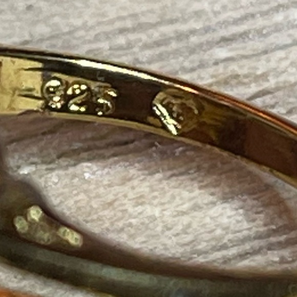 Estate Gold Vermeil 925 Sterling Silver Ruby & CZ Cluster Heart Cocktail Ring - Picture 8 of 9